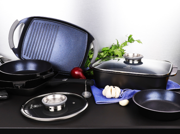 plancha noir et poles noir laguiole cuisson
